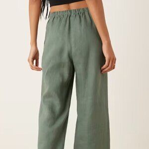Mango Straight Slauchy Green Pants - Size XS